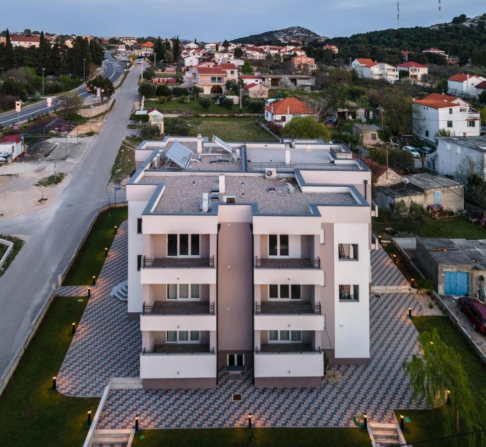 Apartmani Dalmacija دراغ المظهر الخارجي الصورة