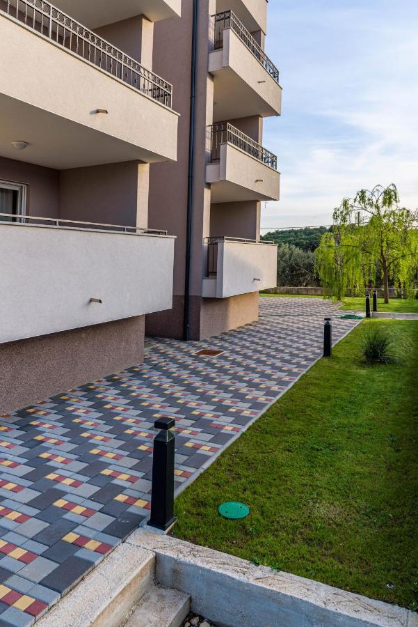 Apartmani Dalmacija دراغ المظهر الخارجي الصورة